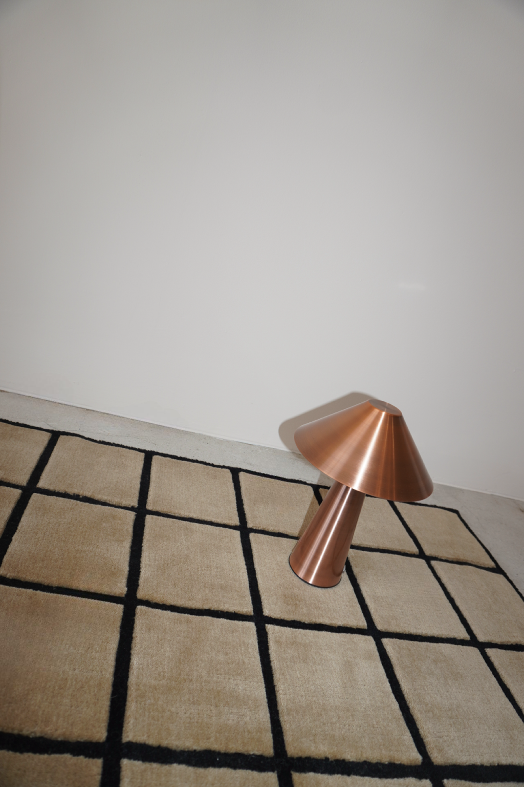 Eron Cordless Lamp | Modern Rechargeable Lighting