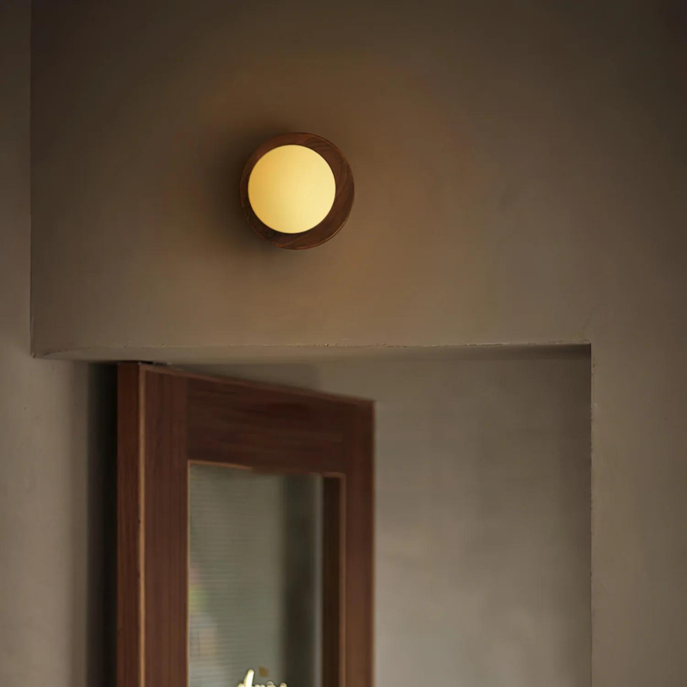 Solis Wall Light | Nordic Natural Wood LED Lighting