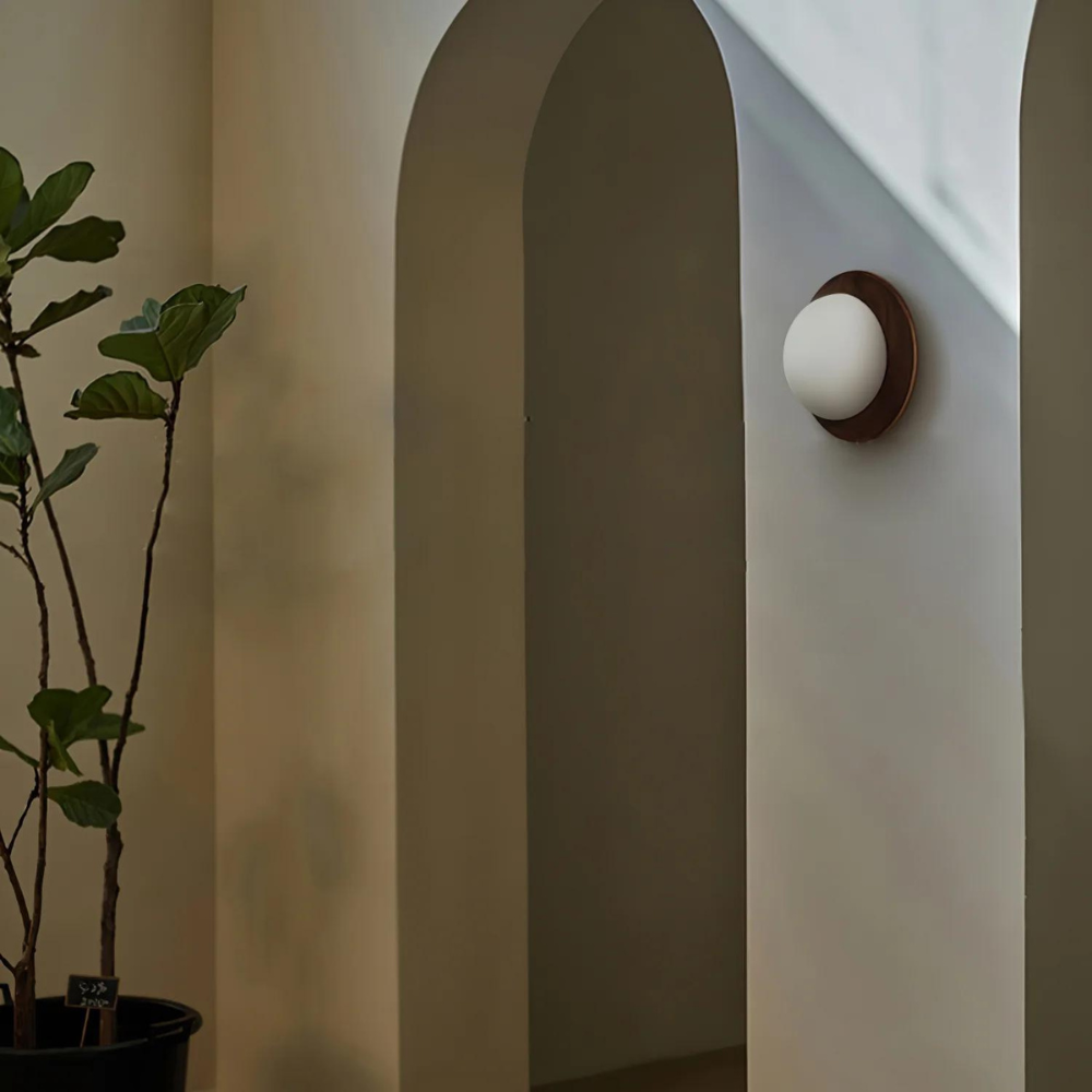 Solis Wall Light | Nordic Natural Wood LED Lighting