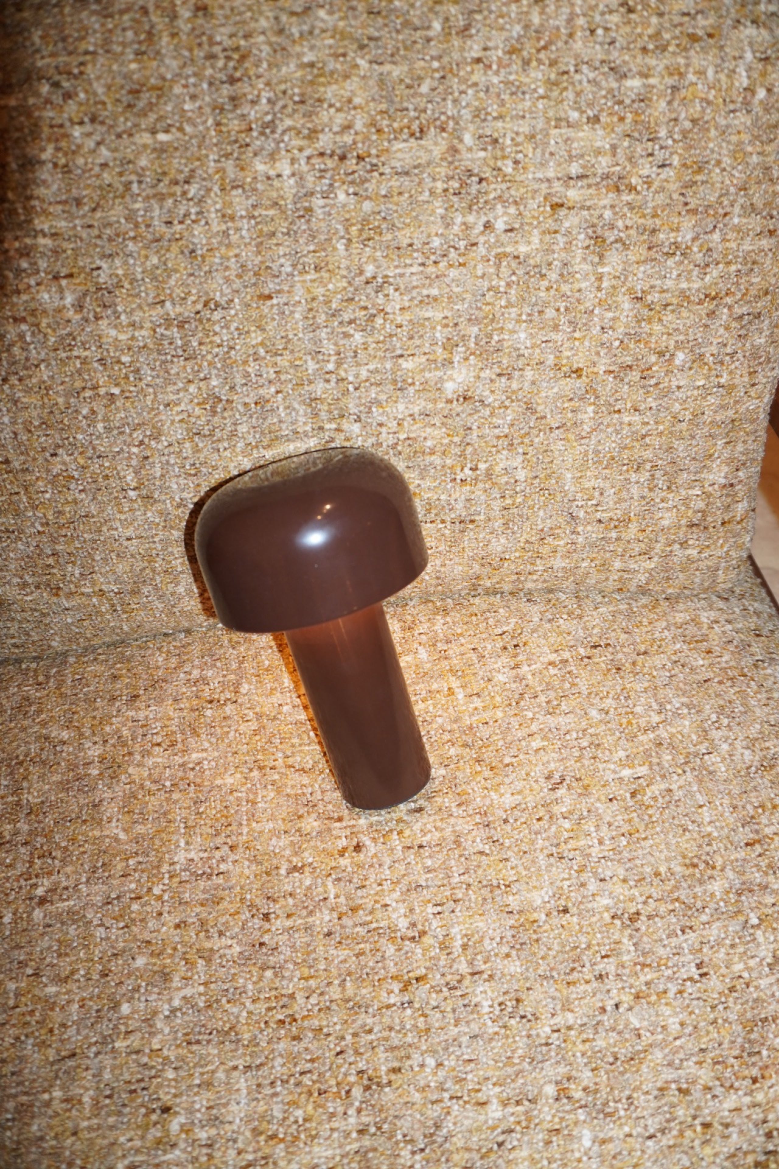 Varo Cordless Lamp | Modern Mushroom Lighting