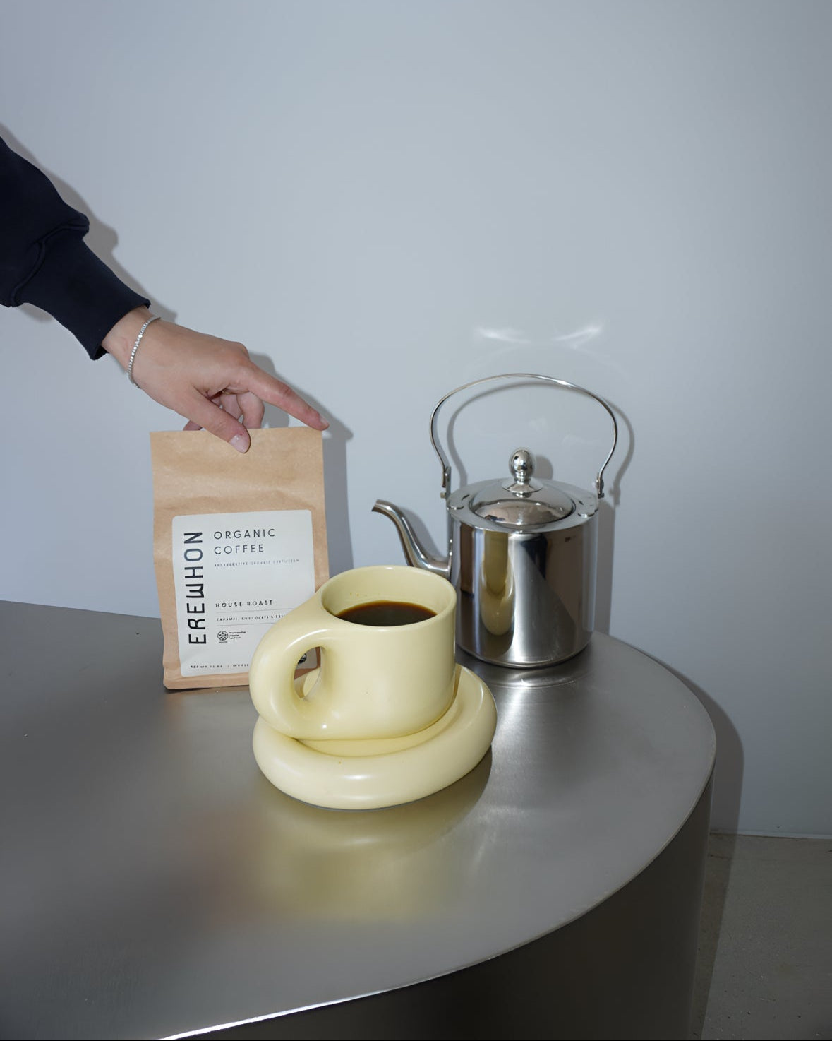 Sora Mug Set | Modern Ceramic Mugs for Tea & Coffee