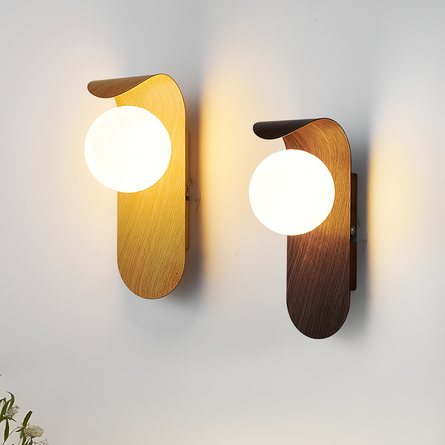 Lira Wall Light | Nordic Wood Accent LED Lighting