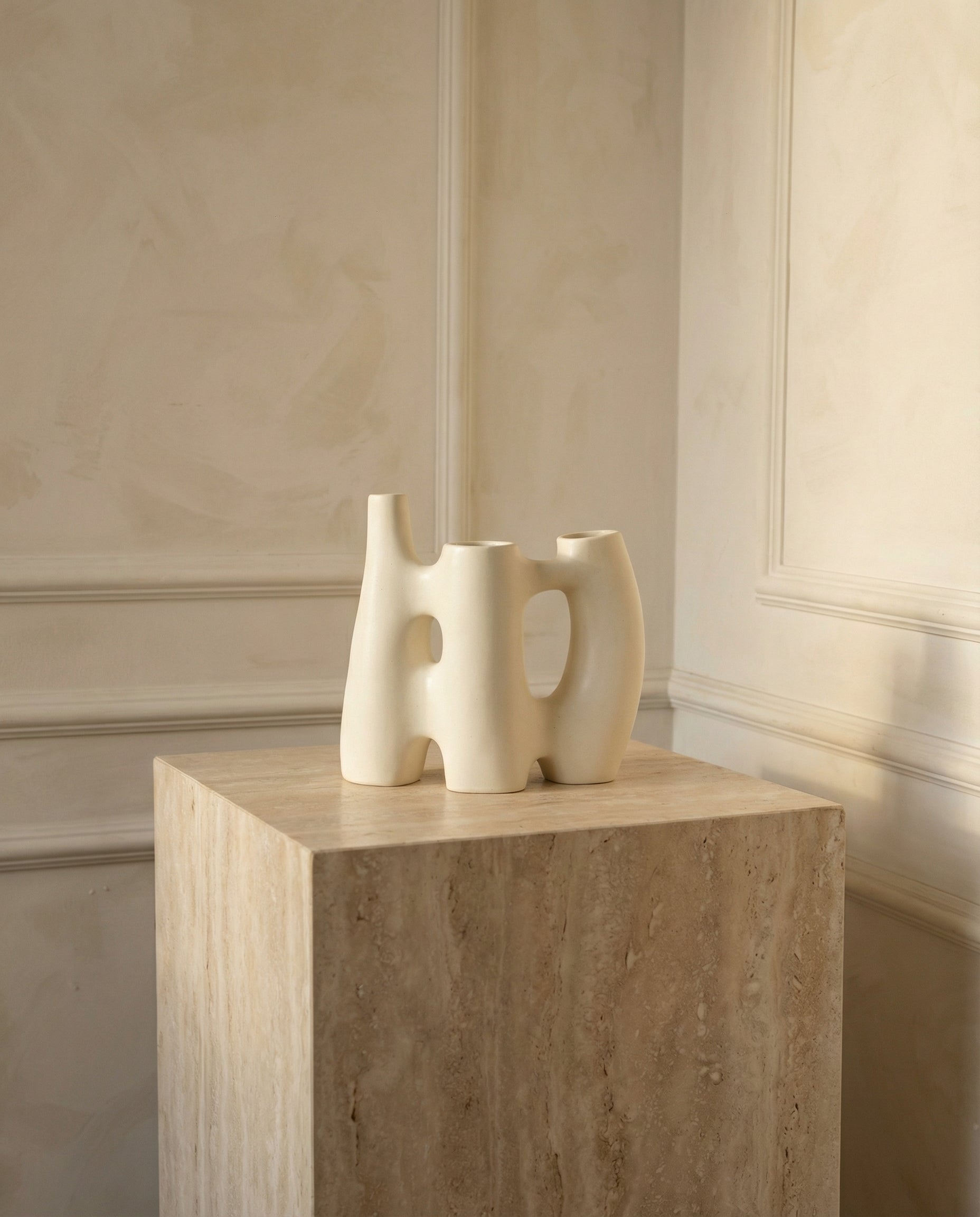 Mesta Vase | Modern Sculptural Home Décor