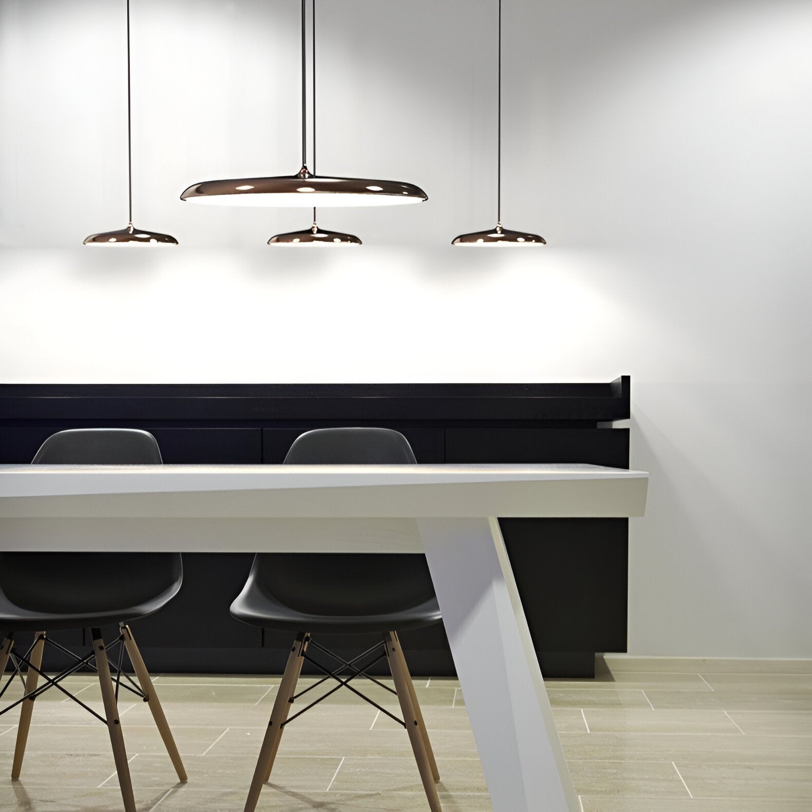 Sova Pendant Light | Nordic Flying Saucer Lighting