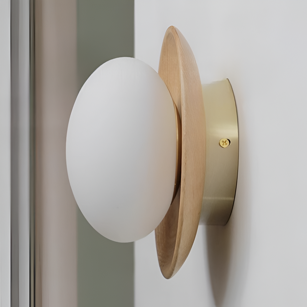 Solis Wall Light | Nordic Natural Wood LED Lighting