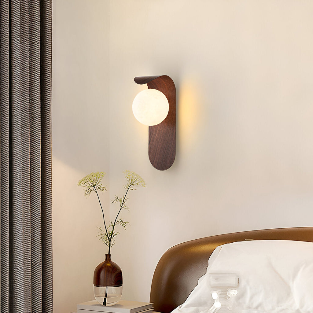 Lira Wall Light | Nordic Wood Accent LED Lighting